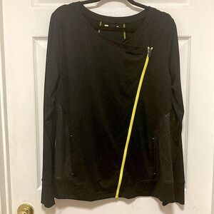 Xersion Lightweight Softshell Jacket